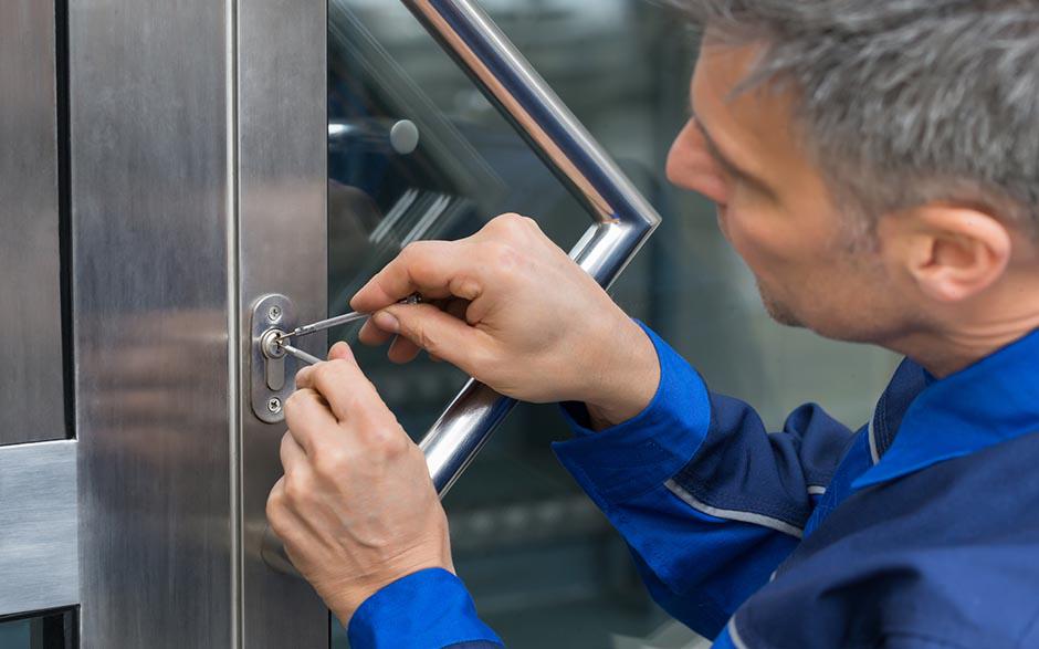 téléphone de artisans serruriers Épinay-sur-Seine