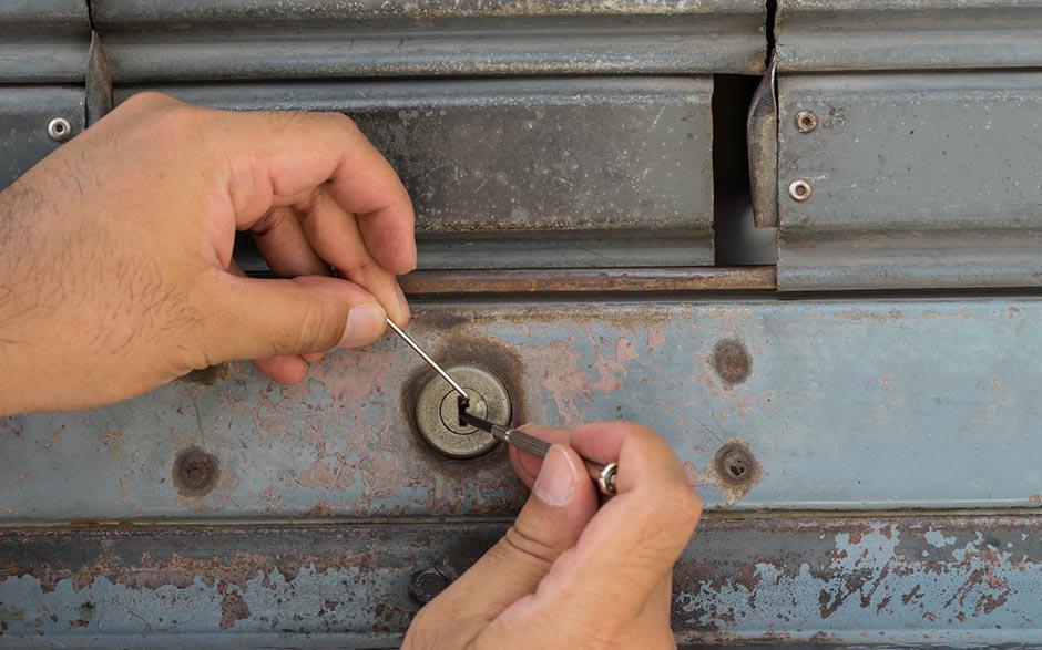 téléphone de artisans serruriers Épinay-sur-Seine